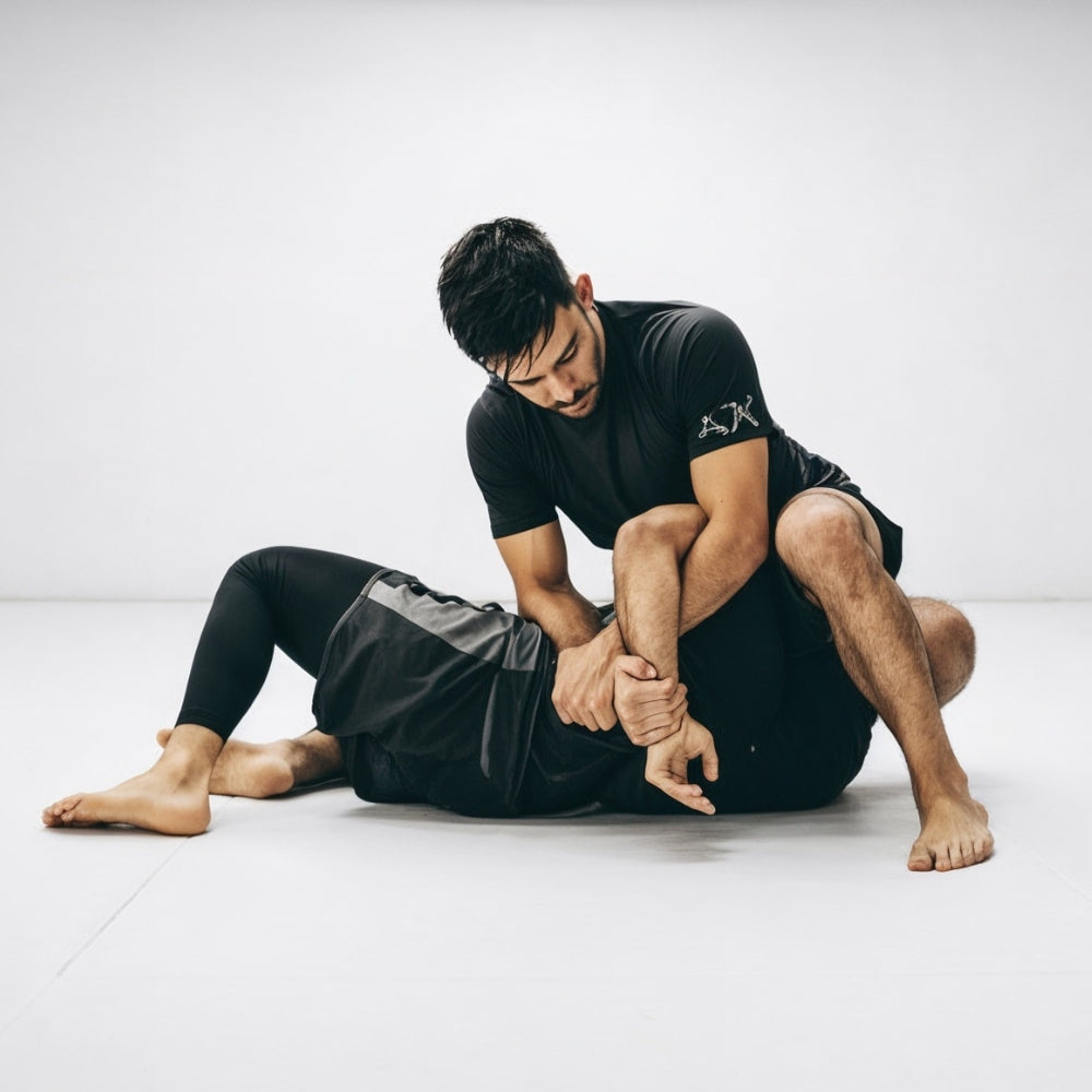 Two men during rolling in jiu jitsu
